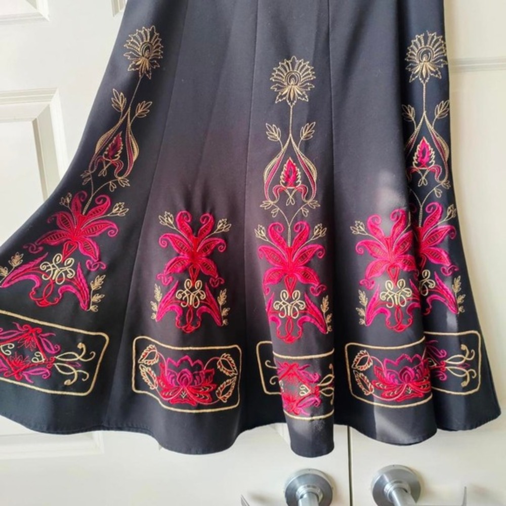 Vintage y2k Bohemian Ornamental Embroidered Panel Midi Skirt Stretch Black Sz 14 - Picture 2 of 8